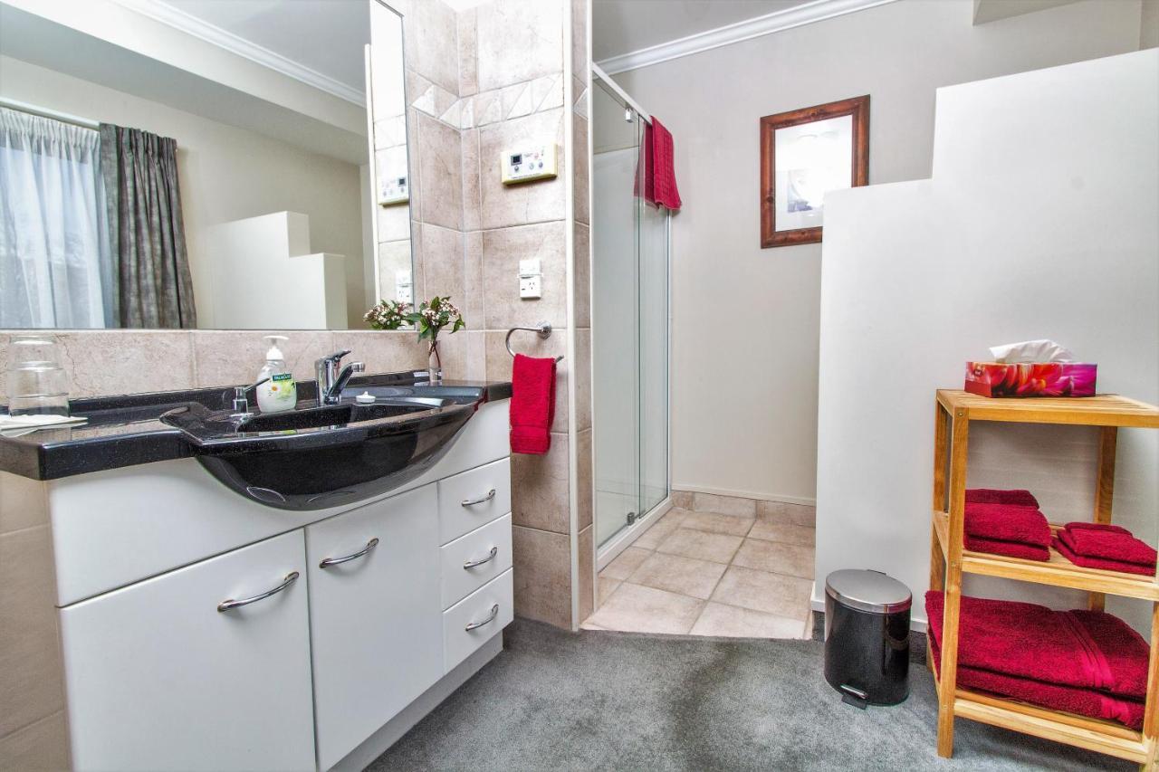 Parkview Bed And Breakfast Кромуел Екстериор снимка